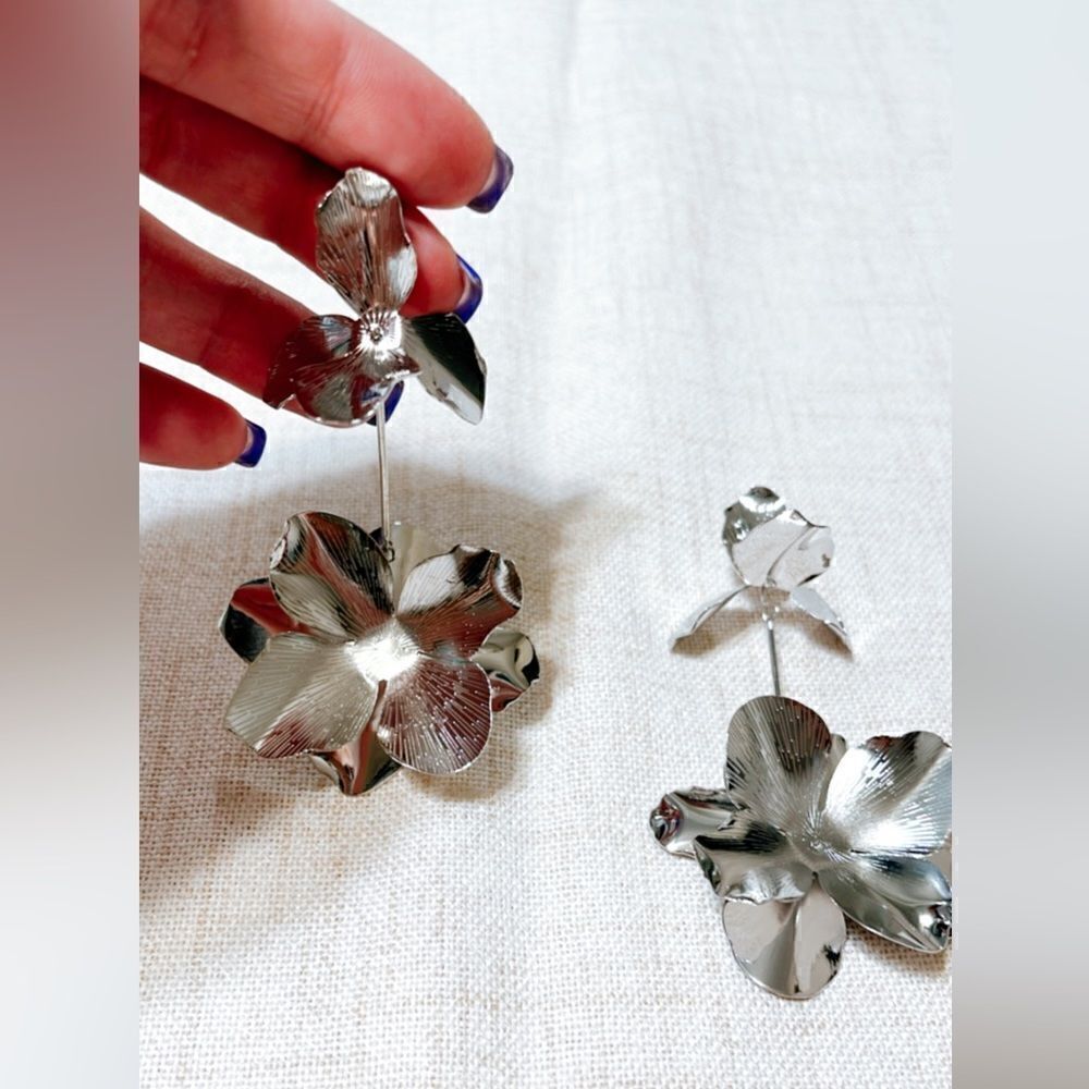 Flower drop earrings N201